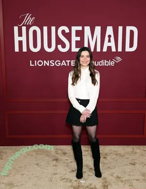 Miranda Cosgrove / MirandaCosgrove / onlyfanssz nude photo #0800