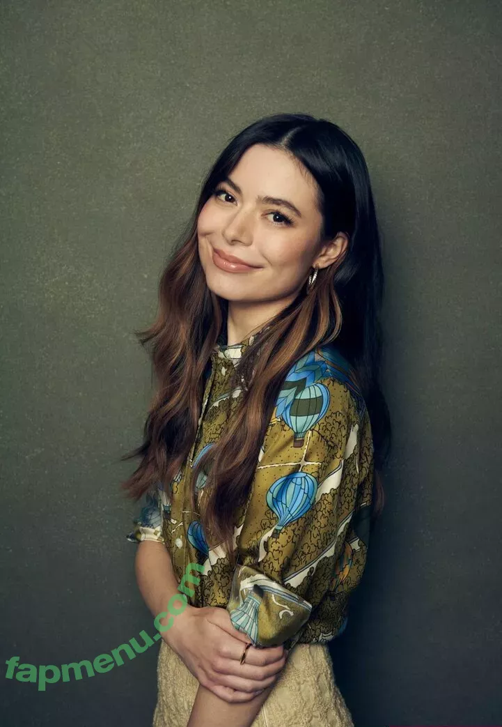 Miranda Cosgrove nude photo #0177 (MirandaCosgrove / onlyfanssz)