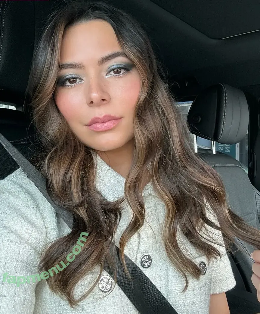 Miranda Cosgrove nude photo #0378 (MirandaCosgrove / onlyfanssz)