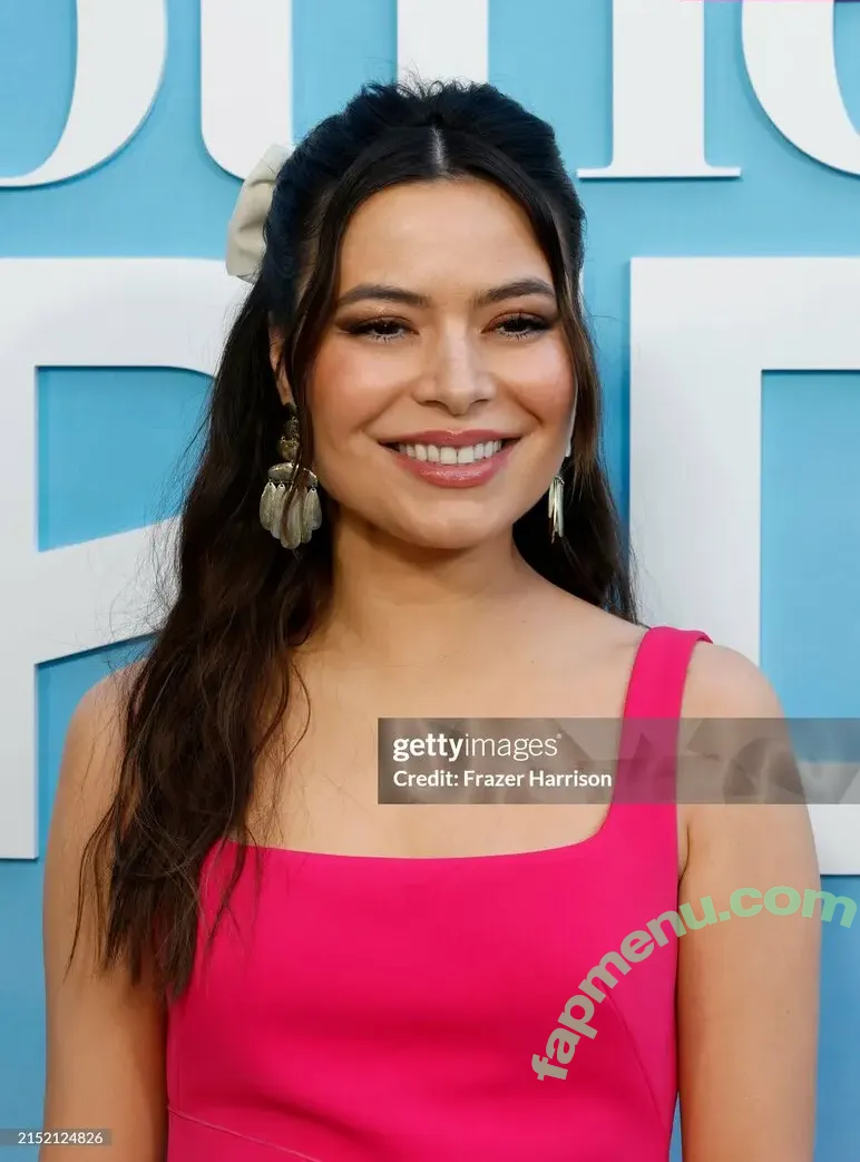 Miranda Cosgrove nude photo #0388 (MirandaCosgrove / onlyfanssz)