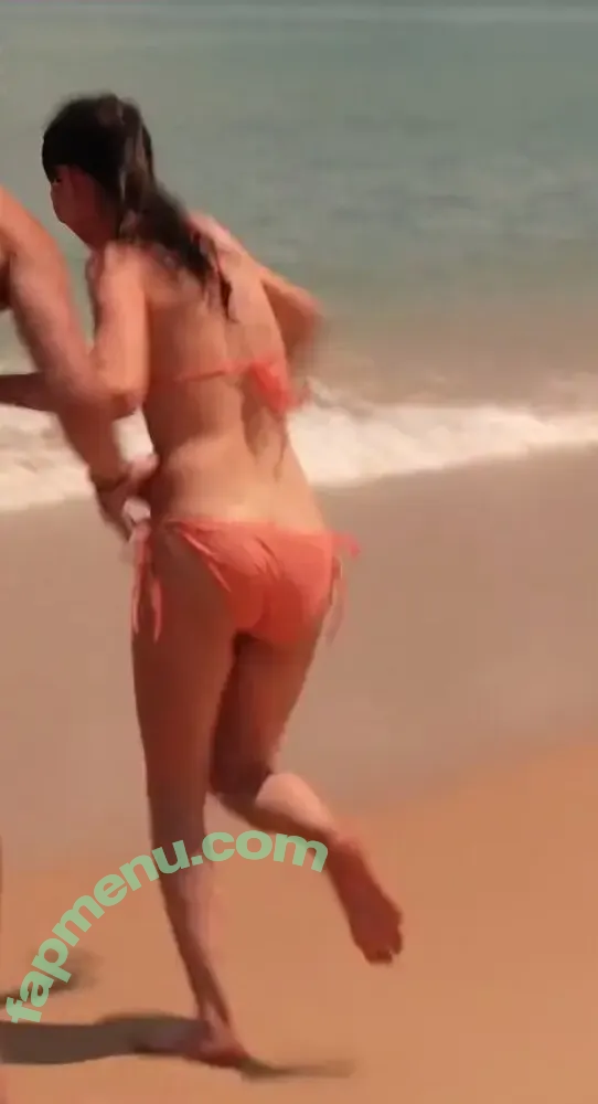 Miranda Cosgrove nude photo #0396 (MirandaCosgrove / onlyfanssz)