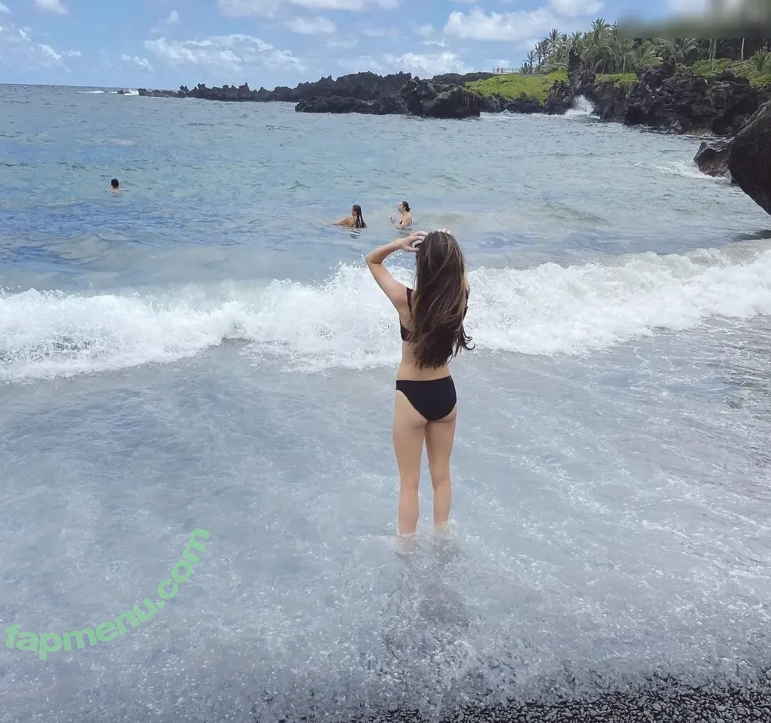 Miranda Cosgrove nude photo #0418 (MirandaCosgrove / onlyfanssz)