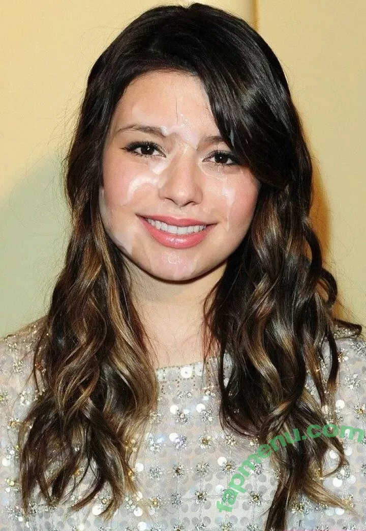 Miranda Cosgrove nude photo #0495 (MirandaCosgrove / onlyfanssz)