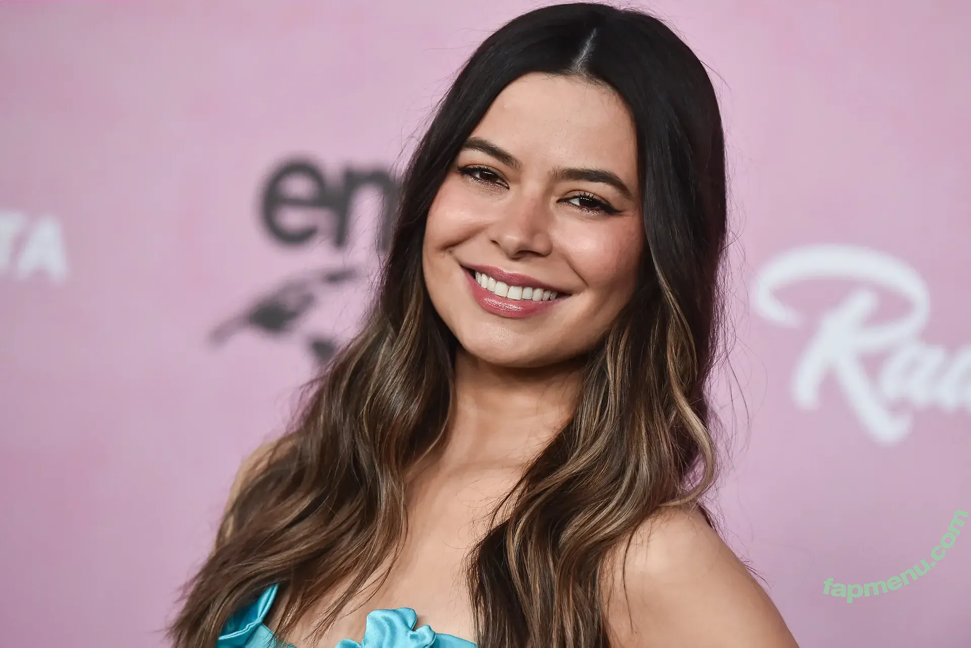 Miranda Cosgrove nude photo #0768 (MirandaCosgrove / onlyfanssz)