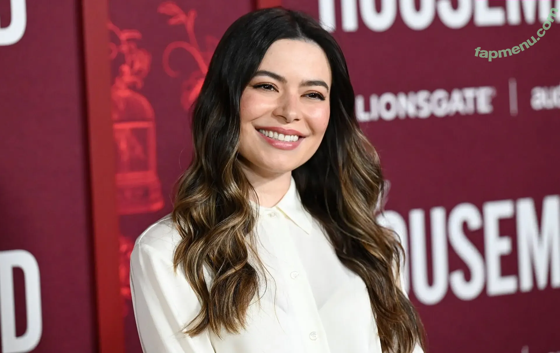 Miranda Cosgrove nude photo #0811 (MirandaCosgrove / onlyfanssz)