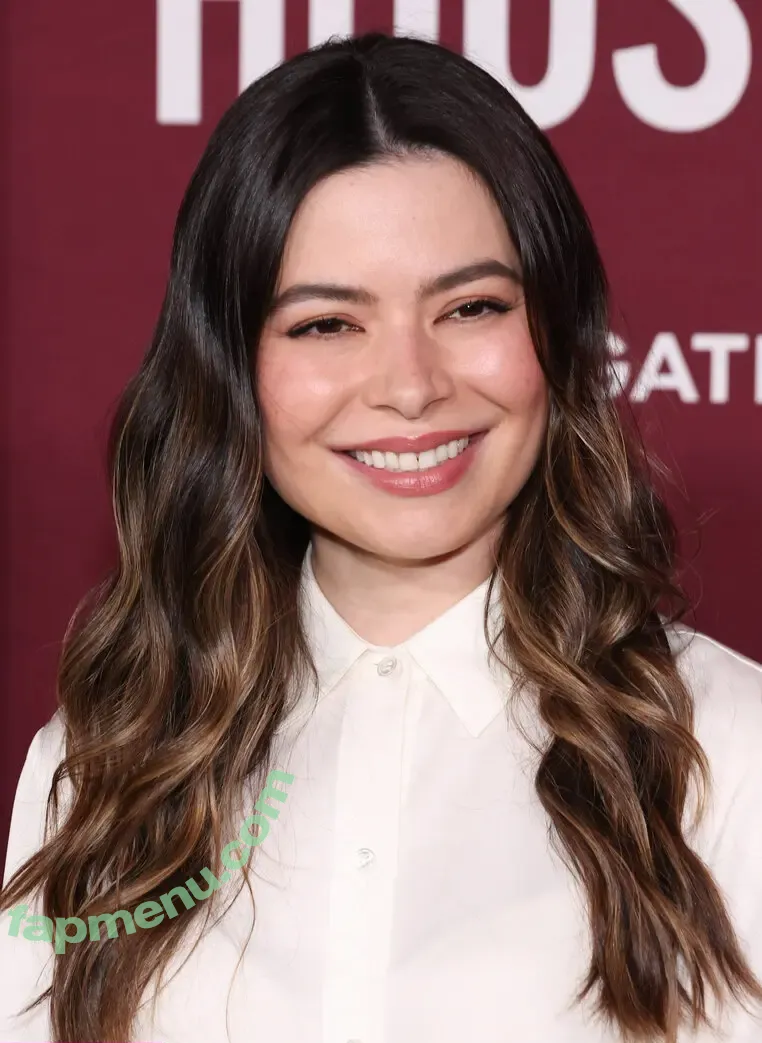 Miranda Cosgrove nude photo #0815 (MirandaCosgrove / onlyfanssz)