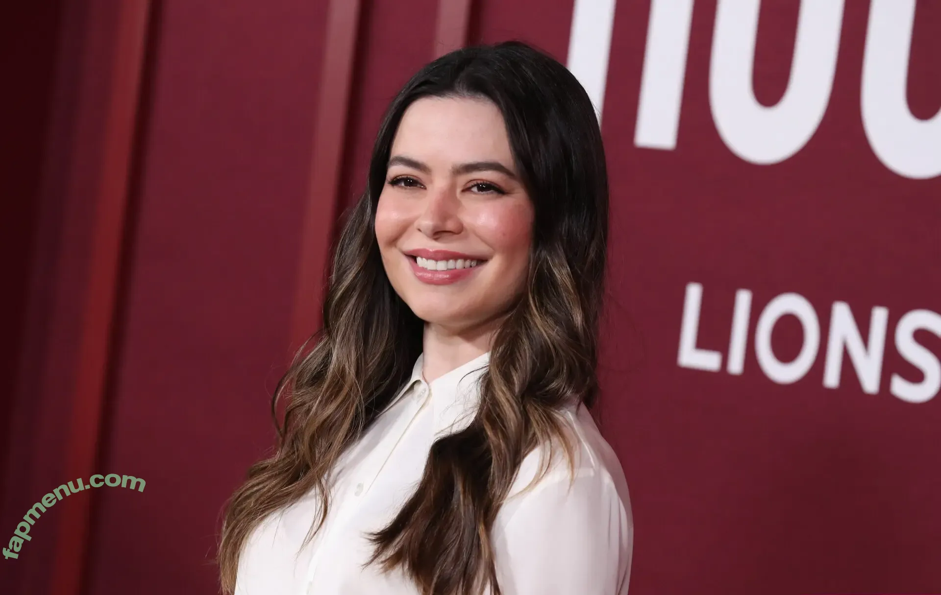 Miranda Cosgrove nude photo #0823 (MirandaCosgrove / onlyfanssz)