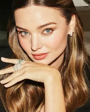 Miranda Kerr / mirandakerr / tsmirandakerr nude photo #0564
