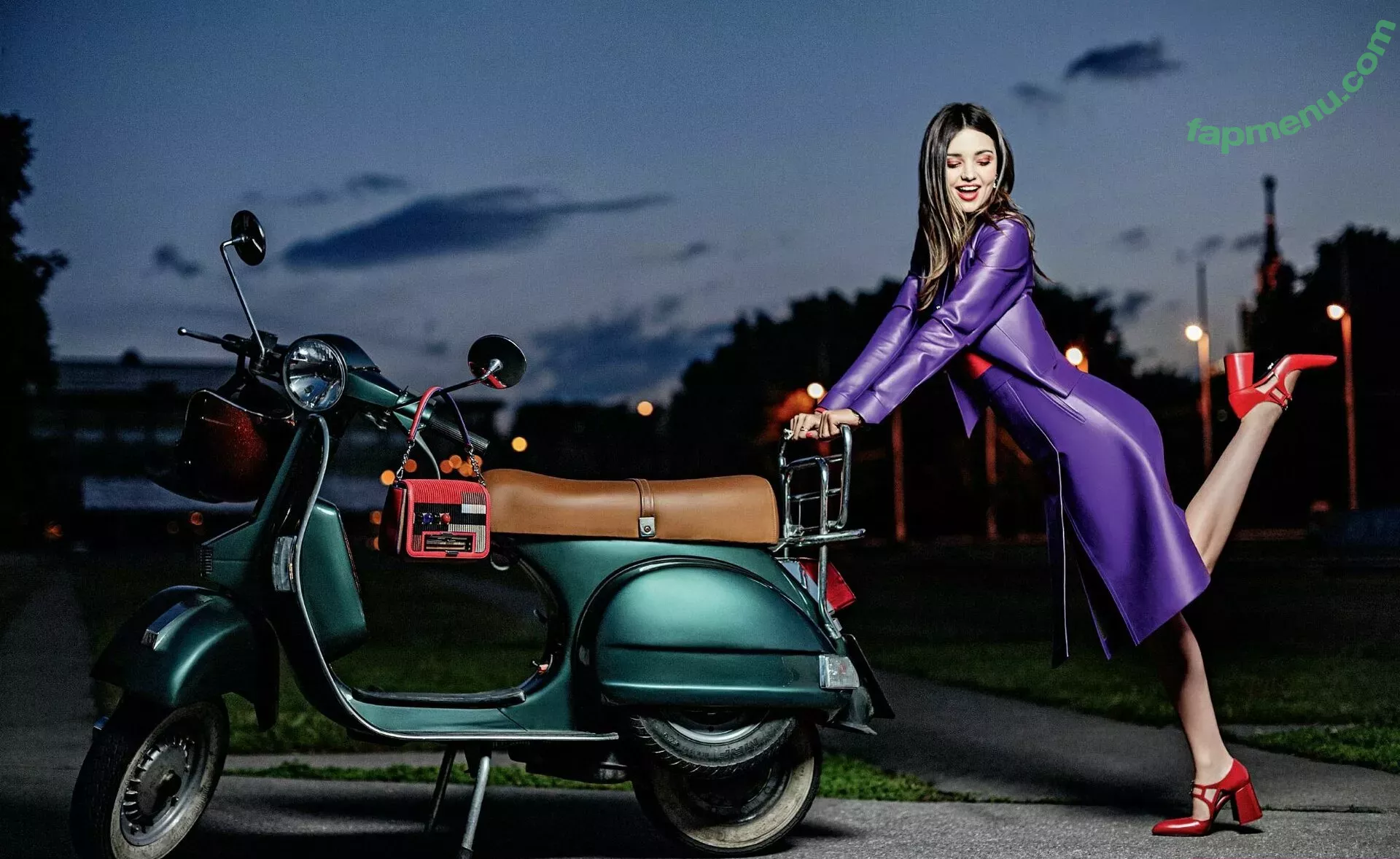 Miranda Kerr nude photo #0552 (mirandakerr / tsmirandakerr)