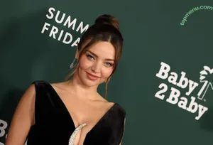 Miranda Kerr / mirandakerr / tsmirandakerr nude photo #1023