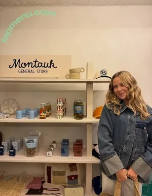 Miranda McKeon / miranda.mckeon nude photo #0038