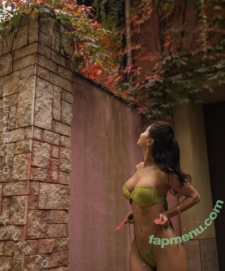 mirasjuice nude photo #0238 (miranowhere)