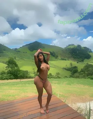 Mirela Vasconcelos / mi_levas / mirelavasconcellos / mirellavasconc nude photo #0020