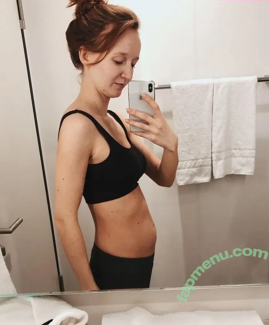 Mirella Precek nude photo #0006 (mirellativegal)