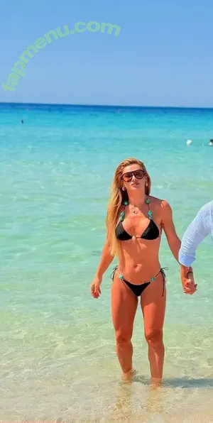 Mirella Santos / eumirellasantos nude photo #0049