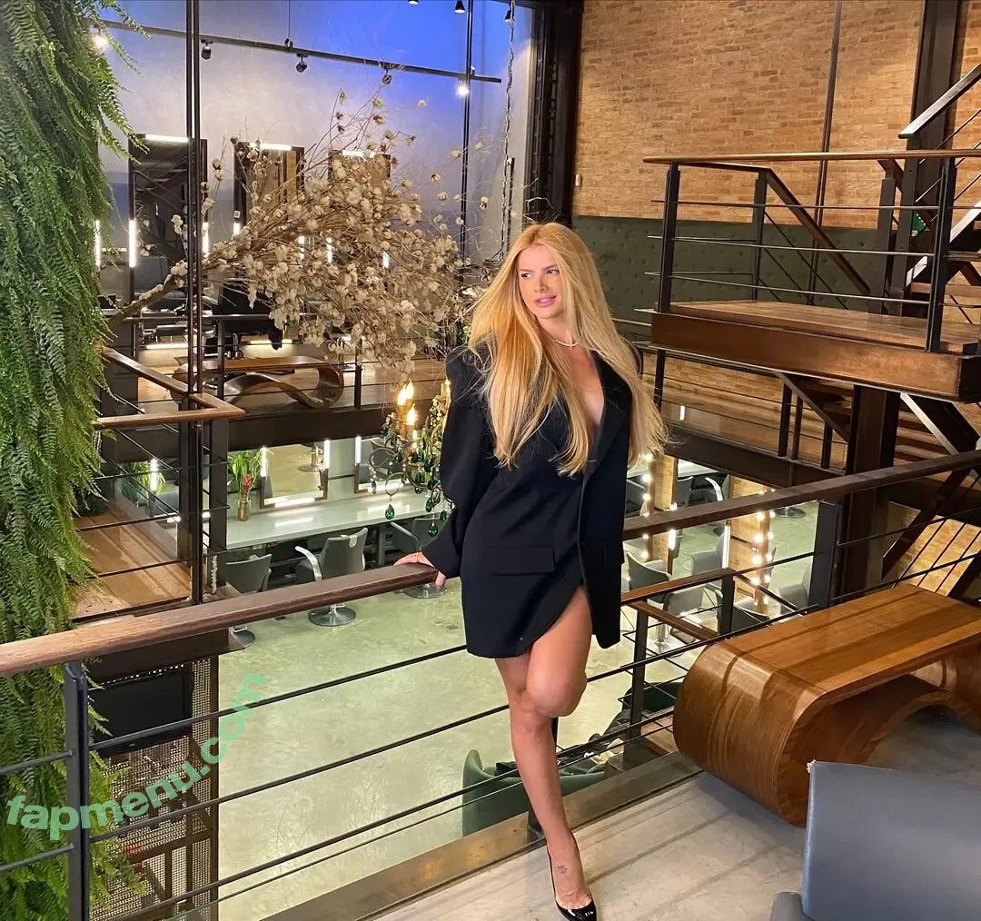 Mirella Santos nude photo #0046 (eumirellasantos)