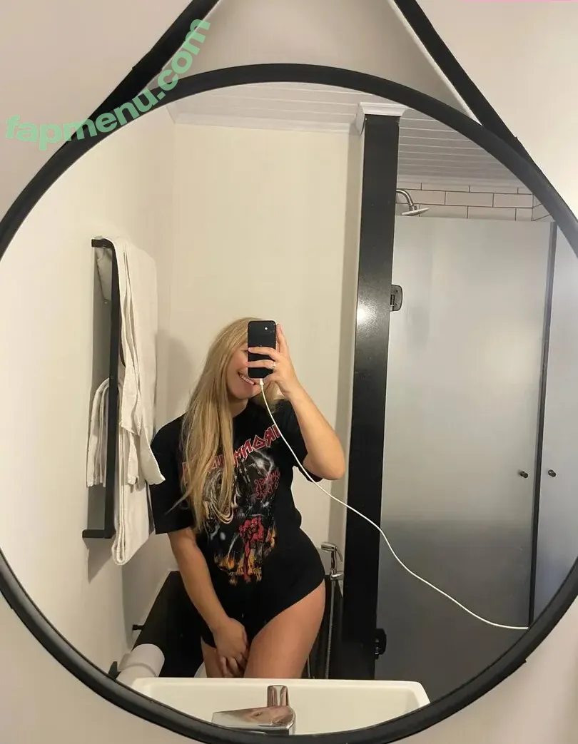 Mirellamedeiros nude photo #0003 (medeirosfree / medeirosmirella)