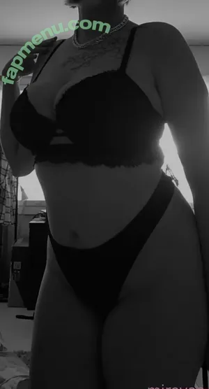  nude photo #0006