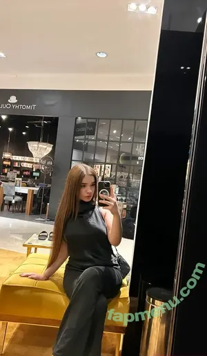 Miri Martinez / miranda_mm4 nude photo #0014