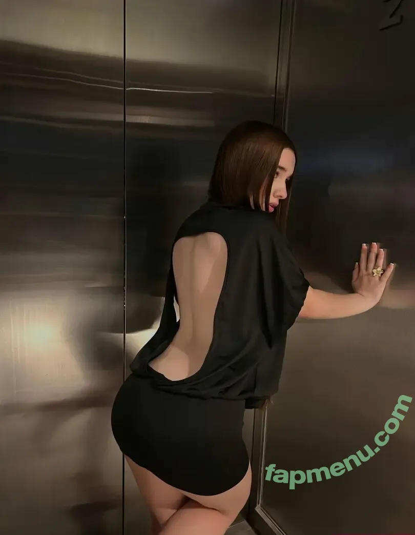 Miri Martinez nude photo #0008 (miranda_mm4)