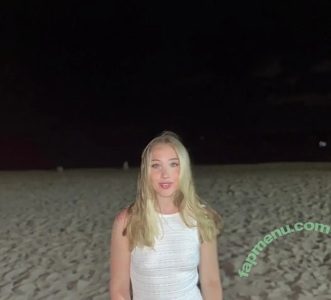 Mirianthi Amber nude photo #0008 (anthiamber)