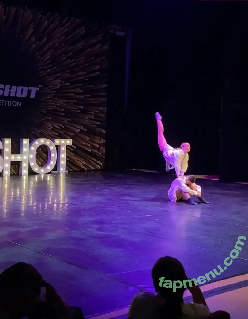 Mirianthi Amber nude photo #0029 (anthiamber)