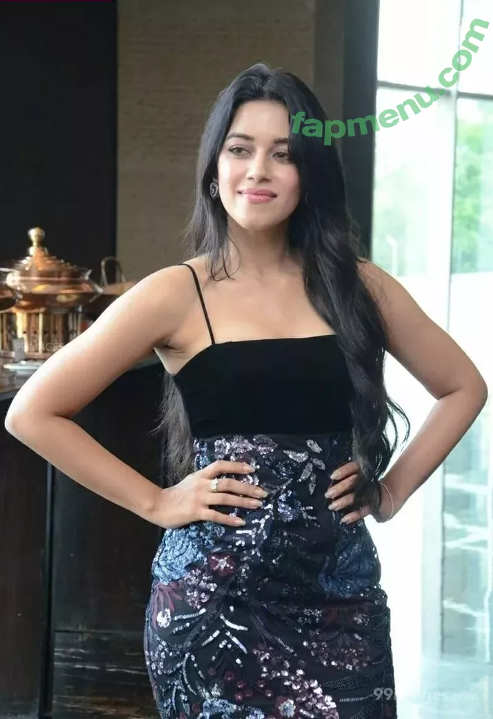 Mirnalini Ravi nude photo #0017 (mirnaliniravi)