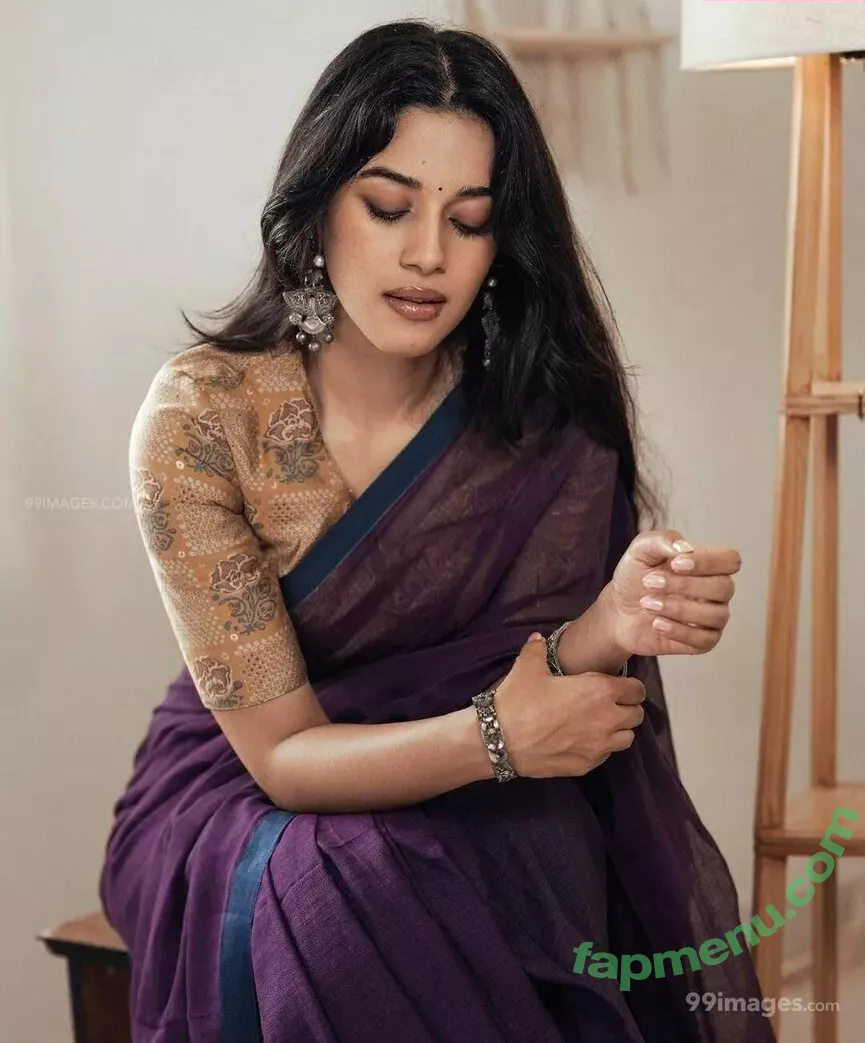 Mirnalini Ravi nude photo #0030 (mirnaliniravi)