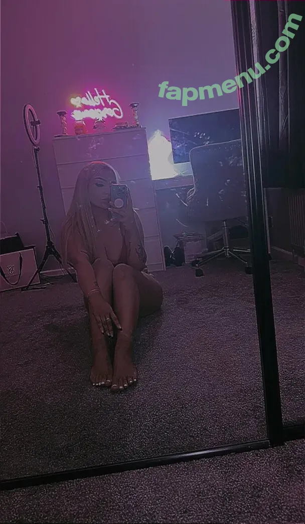 mirrorgirlkim nude photo #0049 (the_mirror_girl_luv)