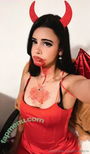  nude photo #0002