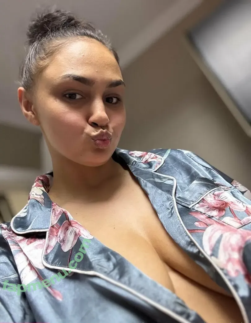 miruna.jade nude photo #0056 (miruna.jade)