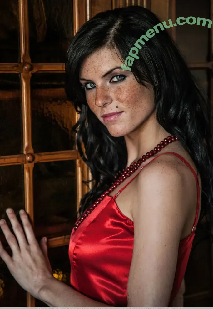 Mis Scarlet nude photo #0006 (Mis Scarlet)