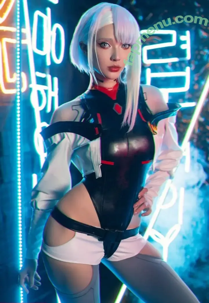 Misaki Sai nude photo #1030 (SaiWestwood / saiwest)