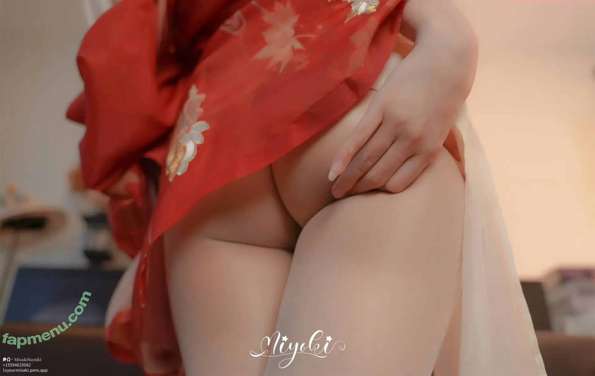 Misaki Suzuki nude photo #0163 (Miyoki / m1yok1h1me / 软趴在床单上 / 铃木美笑)