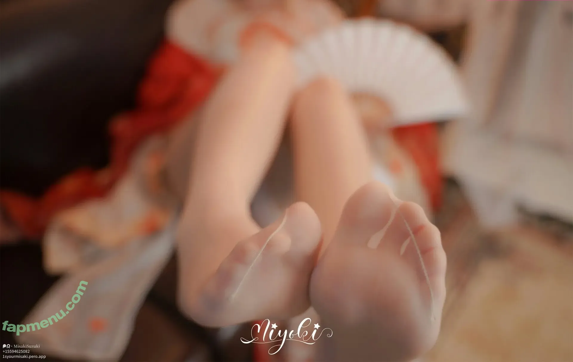 Misaki Suzuki nude photo #0177 (Miyoki / m1yok1h1me / 软趴在床单上 / 铃木美笑)
