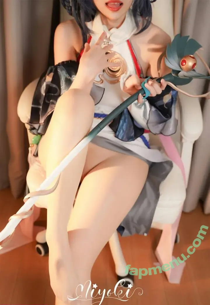 Misaki Suzuki nude photo #0232 (Miyoki / m1yok1h1me / 软趴在床单上 / 铃木美笑)