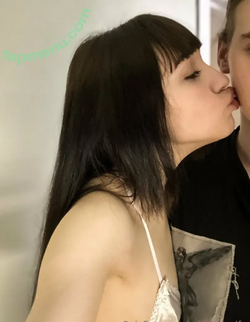 misaki_waifu nude photo #0009 (waifu / yumekotyan)