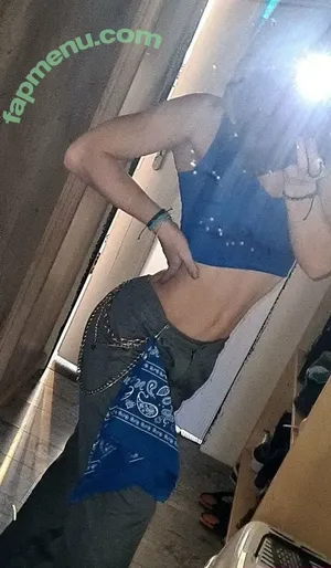  nude photo #0002