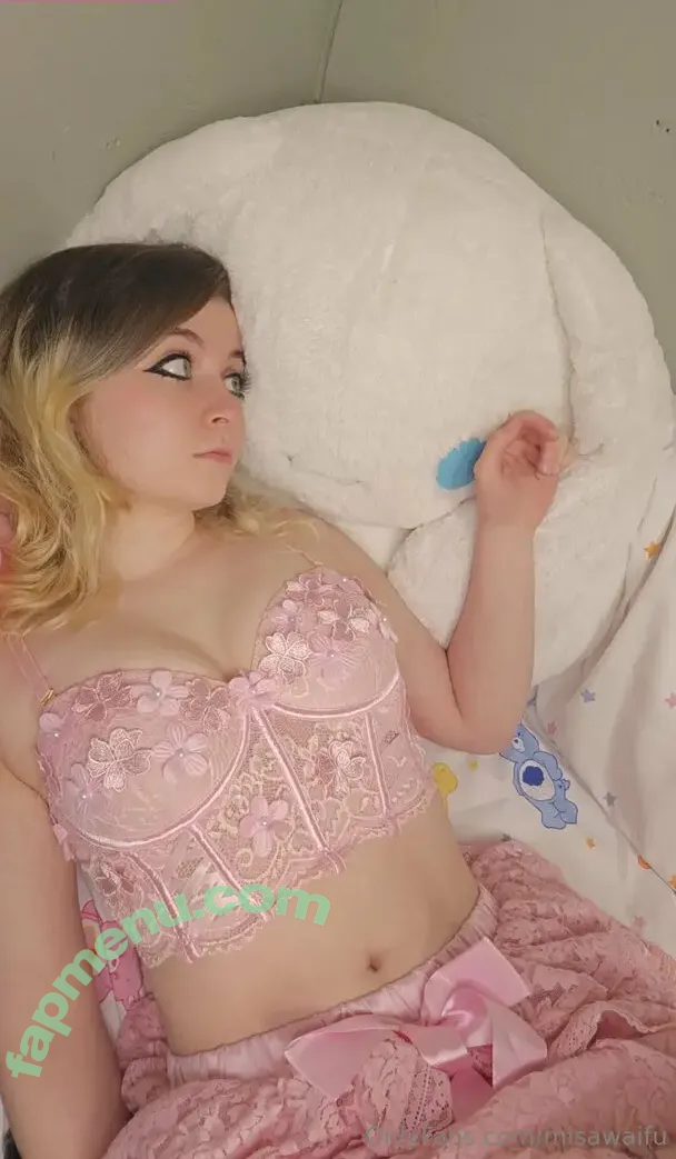 misawaifu nude photo #0007 (misawaifu_)