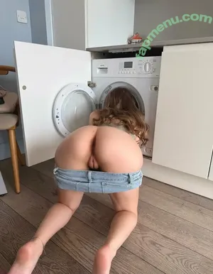  nude photo #0005