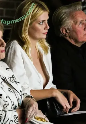 Mischa Barton / mischabarton nude photo #0223