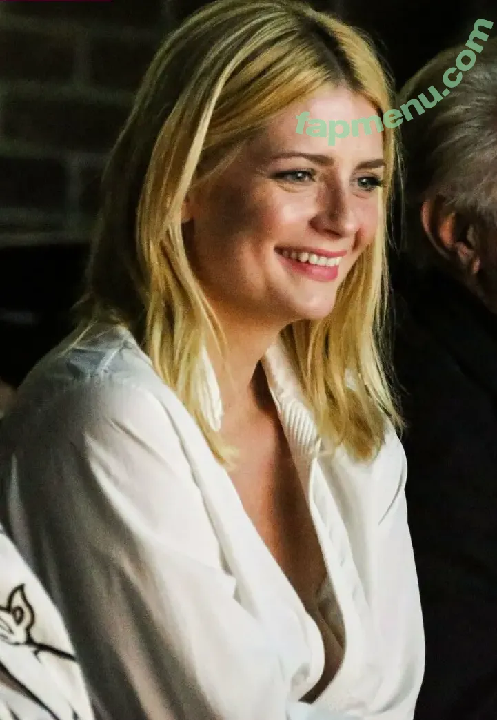 Mischa Barton nude photo #0221 (mischabarton)