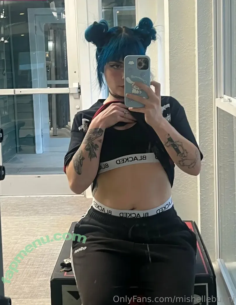 mishellebunni nude photo #0040 (mishellbanduni)