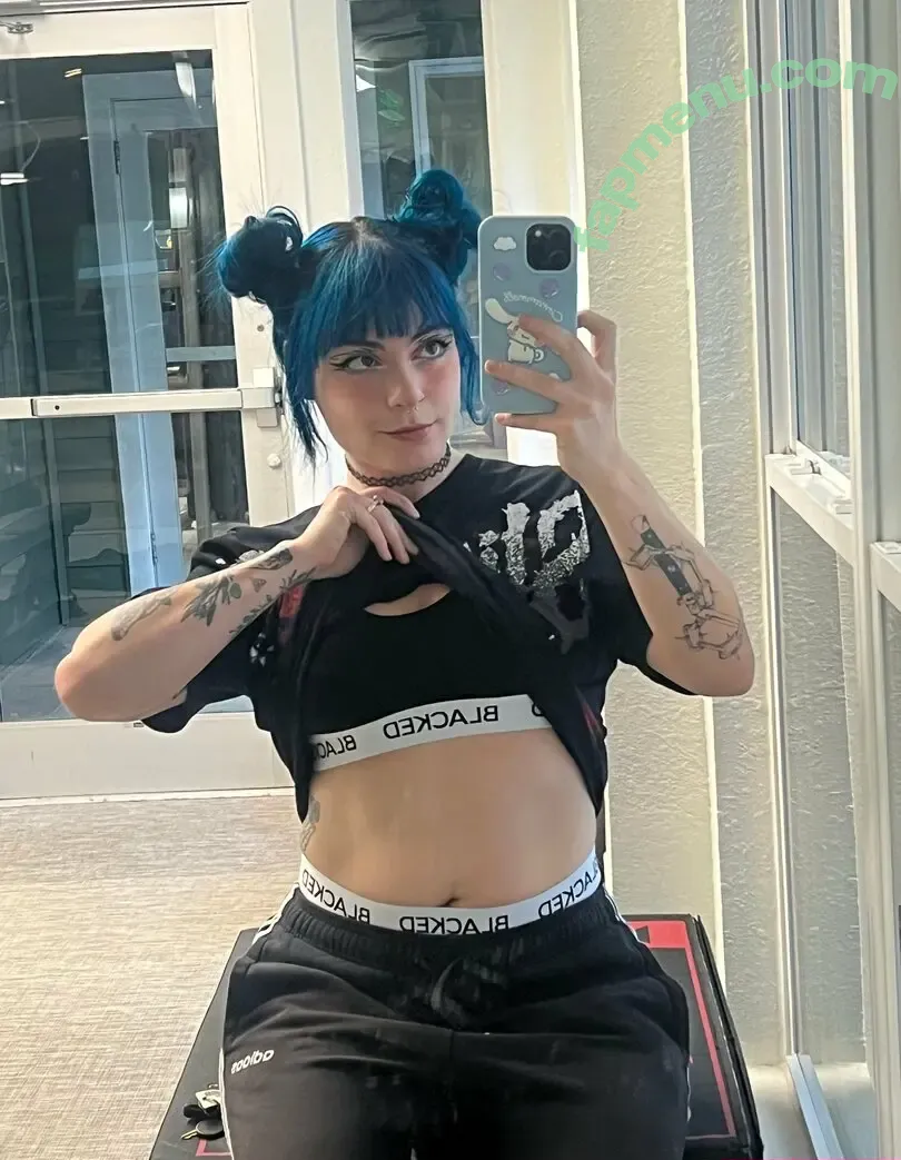 mishellebunni nude photo #0047 (mishellbanduni)