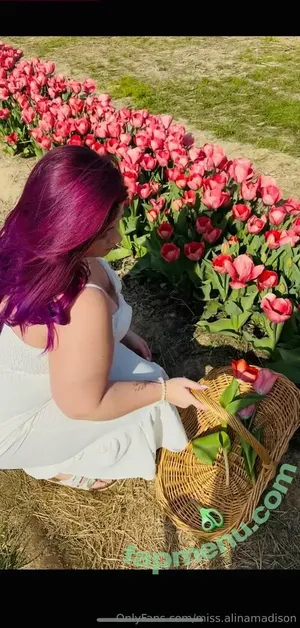 miss.alinamadison / missalina.madis0n nude photo #0002