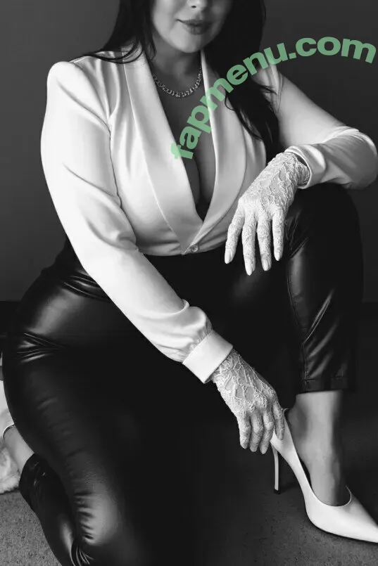 miss.anna.deluxe nude photo #0016 (anna.deluxe)
