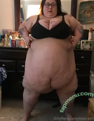 miss-ash / sincerelymissash nude photo #0075