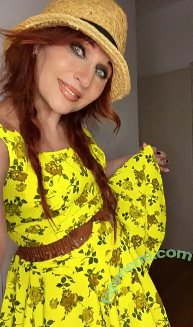 miss_bettyy nude photo #0100 (miss_bettyy)