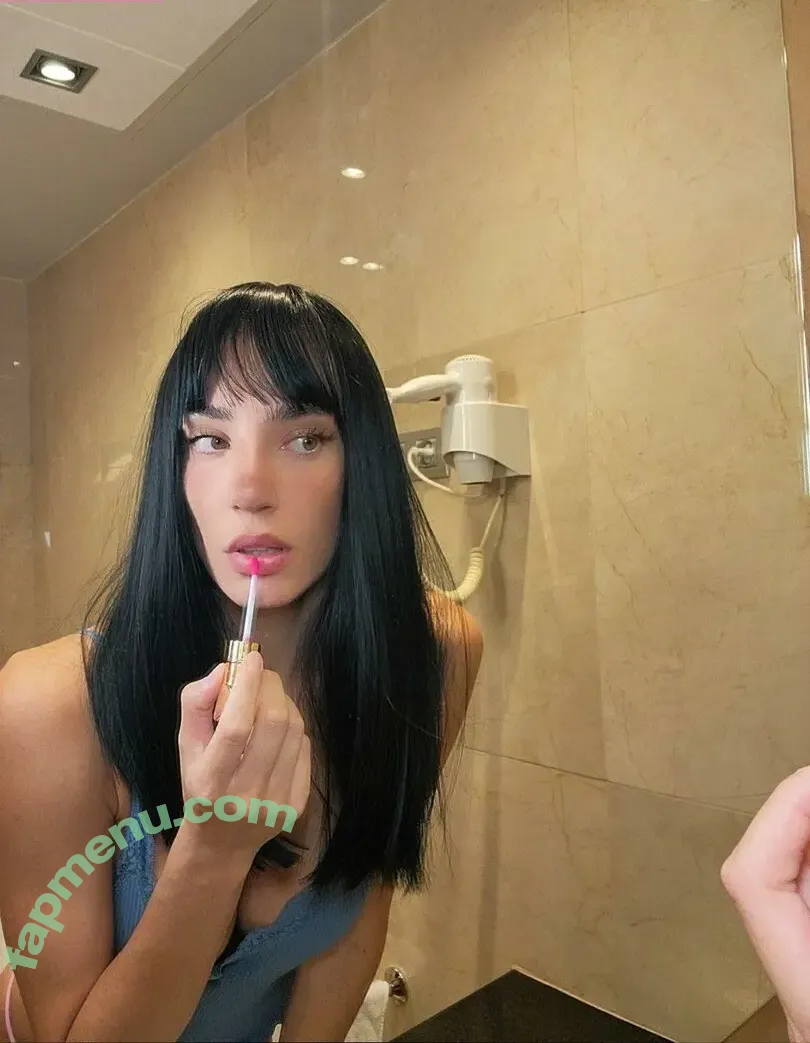 Miss Criss nude photo #0088 (asunshinesmiles / crisbaby_01 / crisbabyx / naughtymisscris)