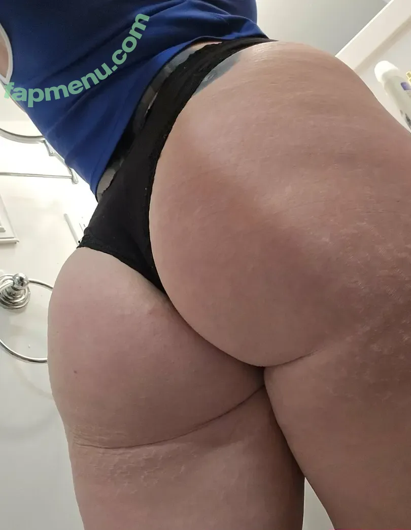 miss_dracula93 nude photo #0032 (prettyinsaneefem)